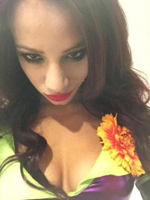 Sasha Banks Joker Cosplay - WWE NXT Wrestler